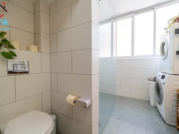 WhatsApp Image 2026-04-14 at 09.41.44 (1)